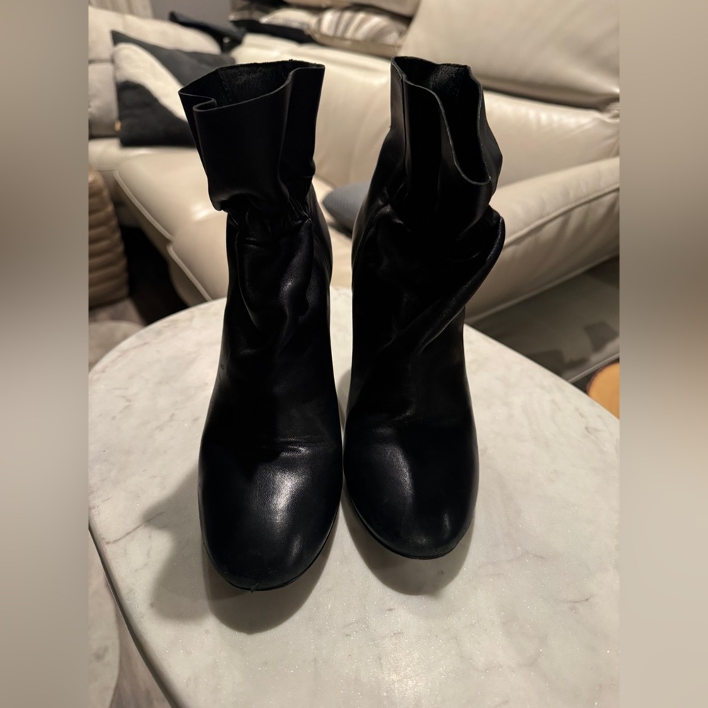 Botkier Rylie leather booties